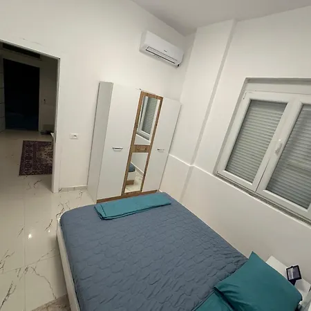 Ori-apartament Albania * Golem (Tirana)