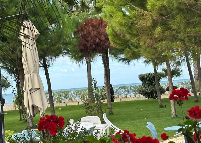 Ori-apartament Albania * Golem (Tirana)