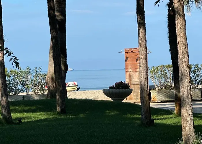 Ori-apartament Albania *